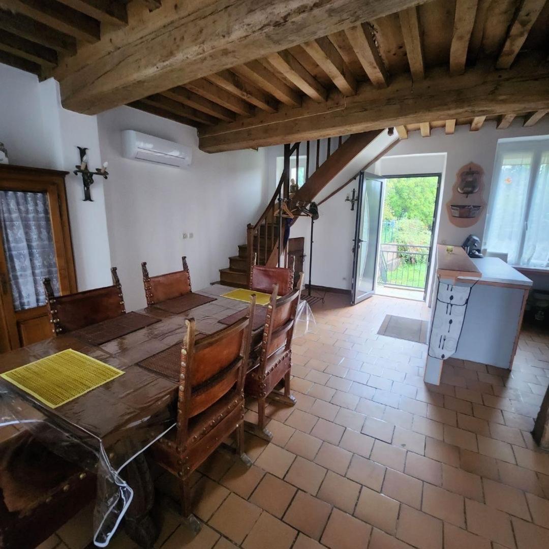 Maison Bourgogne Шато-Шинон Экстерьер фото